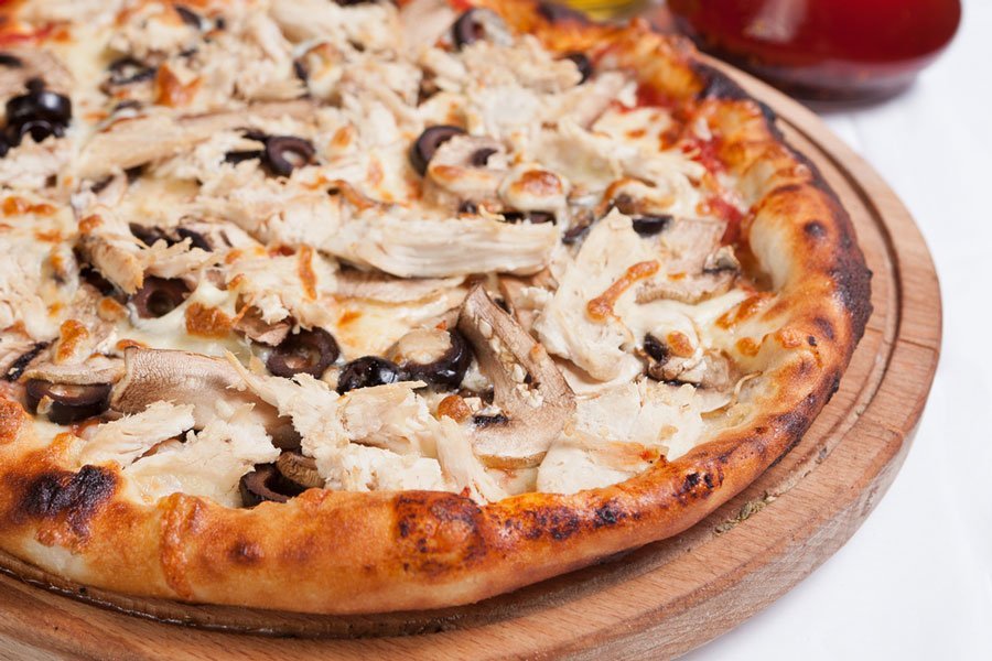 Pizza cu pui